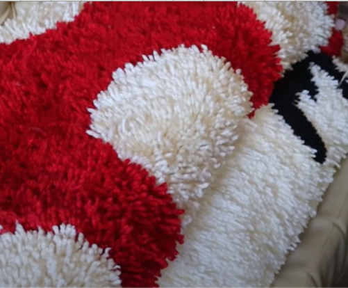 DIY Shaggy Rug